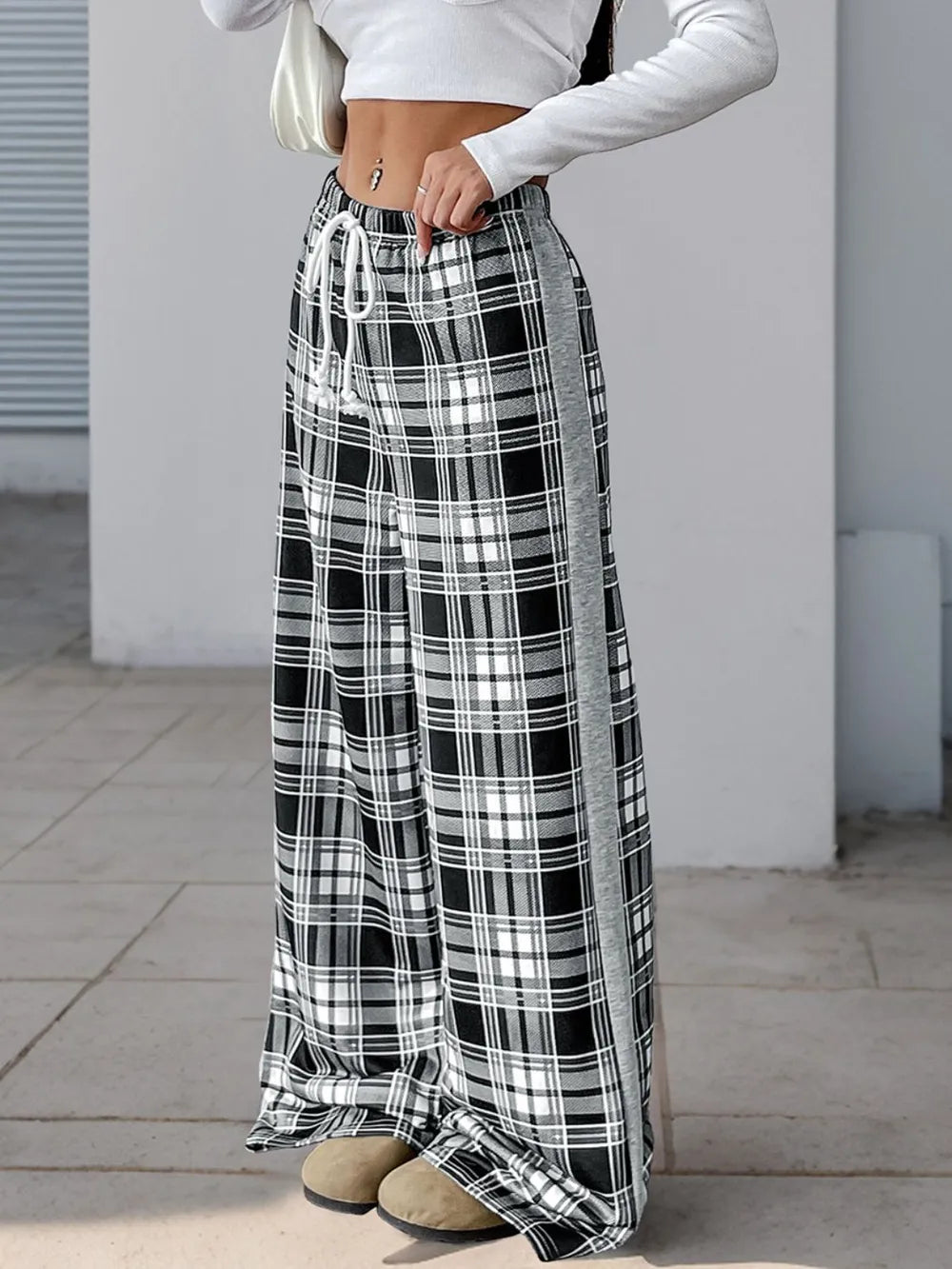 Drawstring Plaid Wide Leg Pants in Black