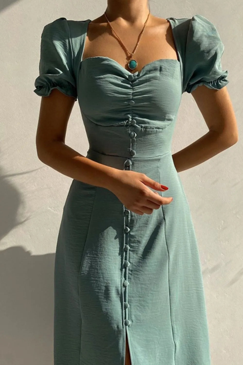 Sweetheart Neckline Short Sleeve Dress