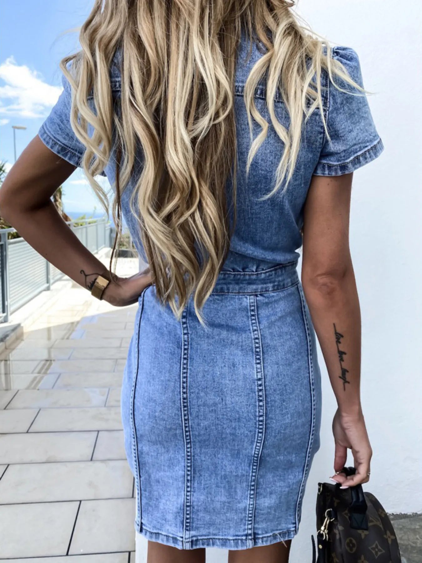 Button-Front Short-Sleeve Denim Dress in Medium