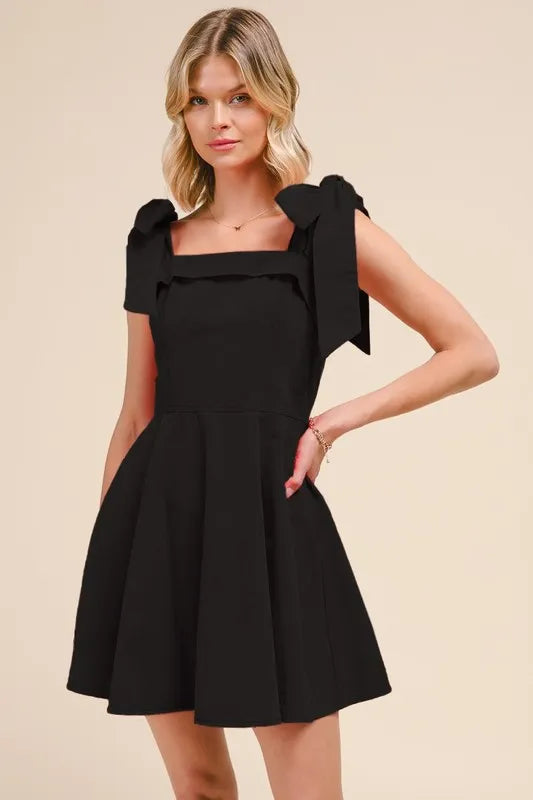 Ilussa Fit and Flare Washed Gameday Dress in Black