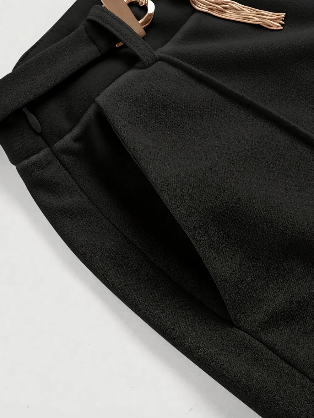 Chain-Detail High-Waist Pants in Black