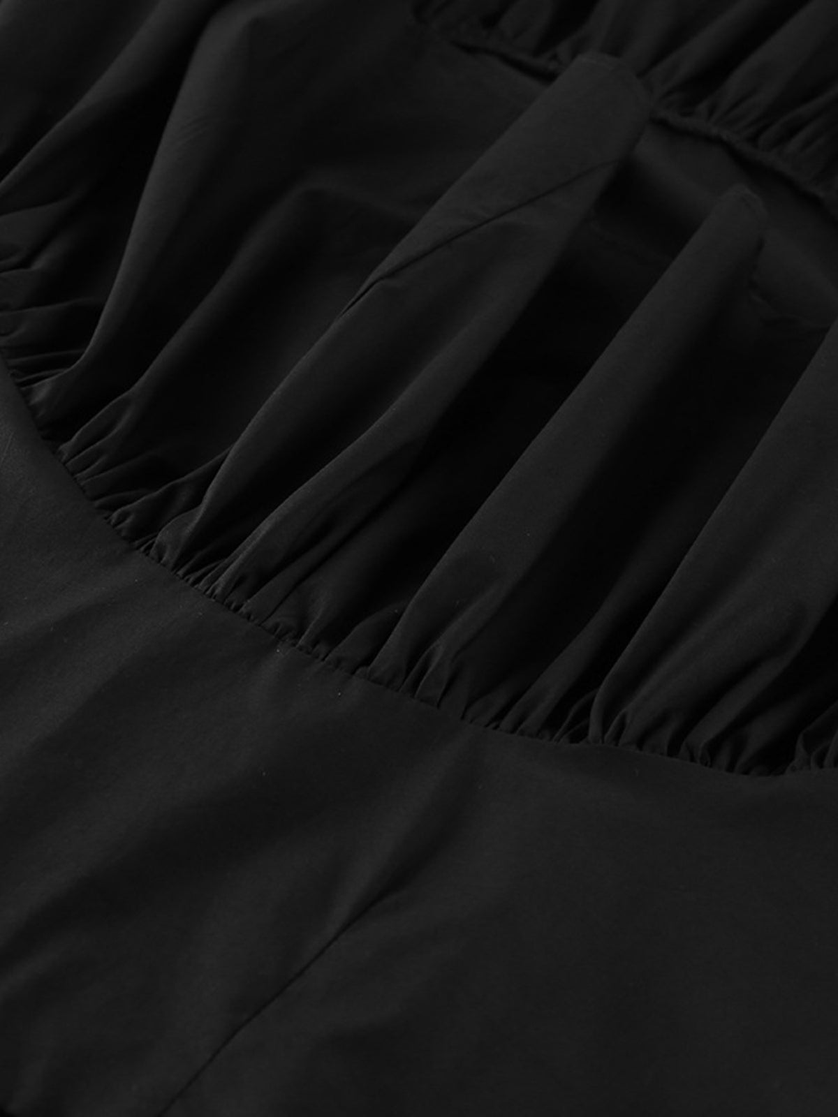 Asymmetrical Ruffle Hem Midi Skirt in Black