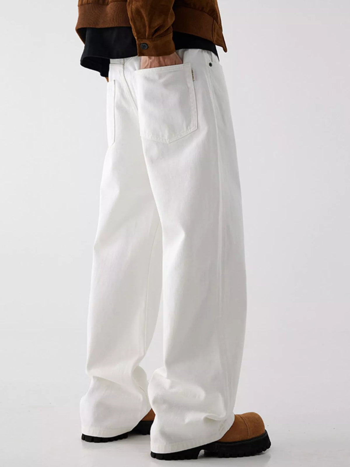 Wide Leg Jeans with Pockets by Fine Tune