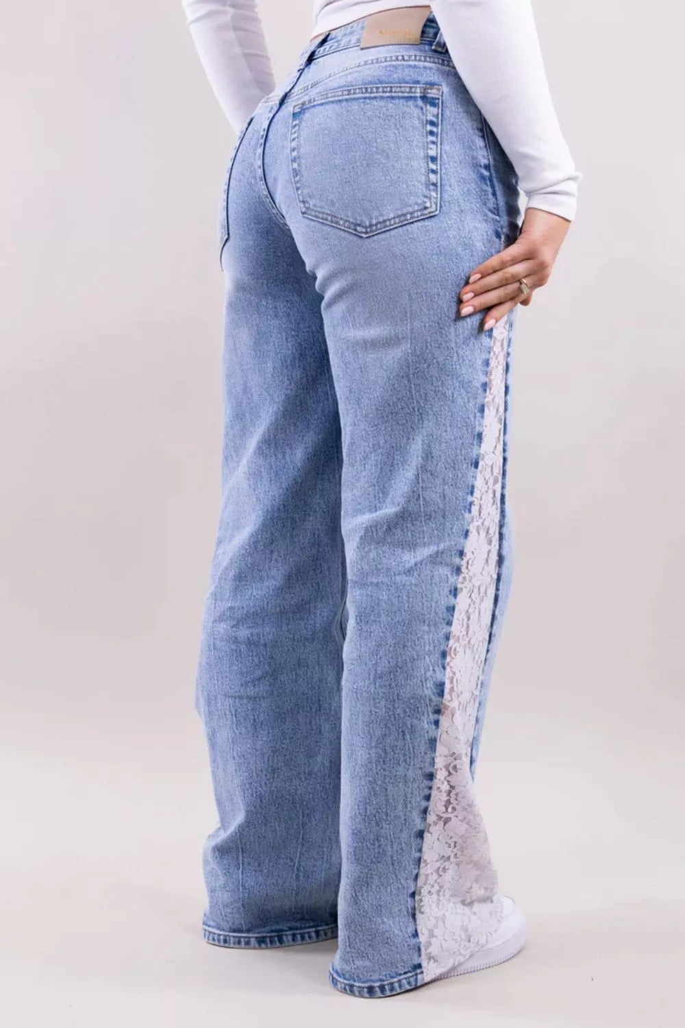 Lace-Paneled Wide-Leg Jeans in Light