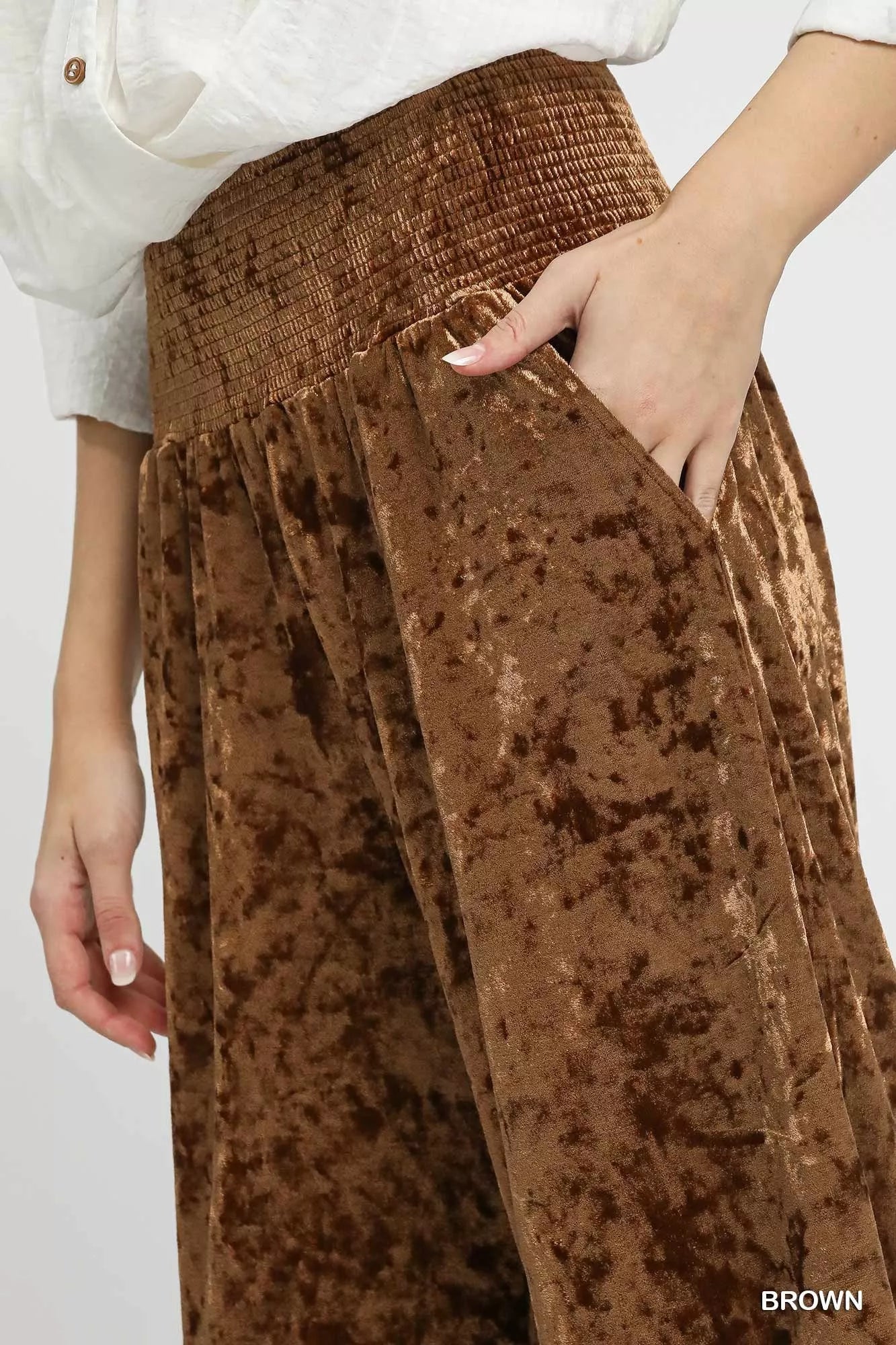 Umgee Velvet Wide-Leg Pants in Brown