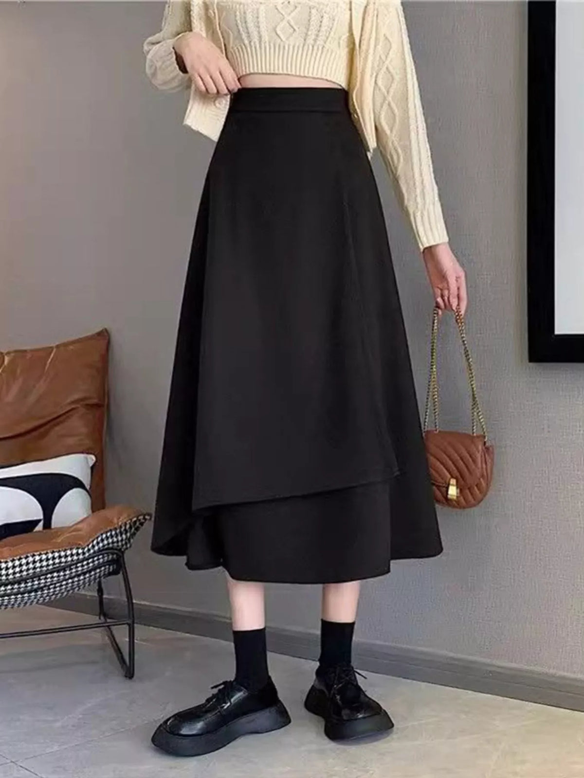 Asymmetrical Hem A-Line Skirt in Black