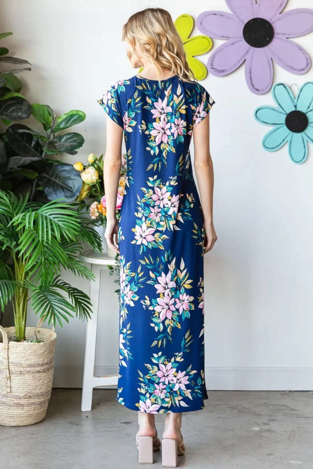 Floral Short Sleeve Slit Dress in Navy Multi