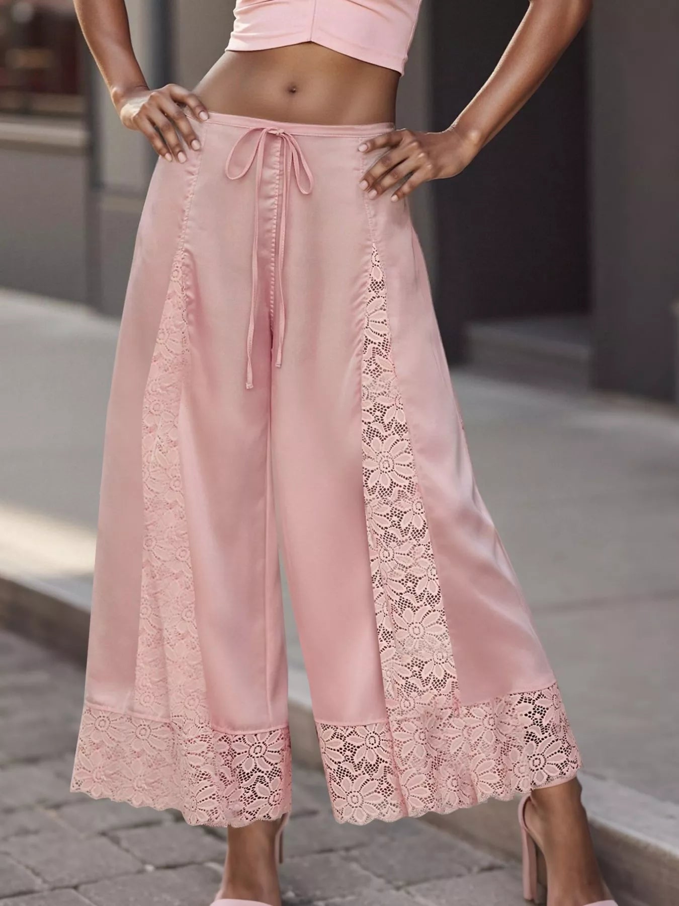 Lace-Trim Wide-Leg Cropped Pants
