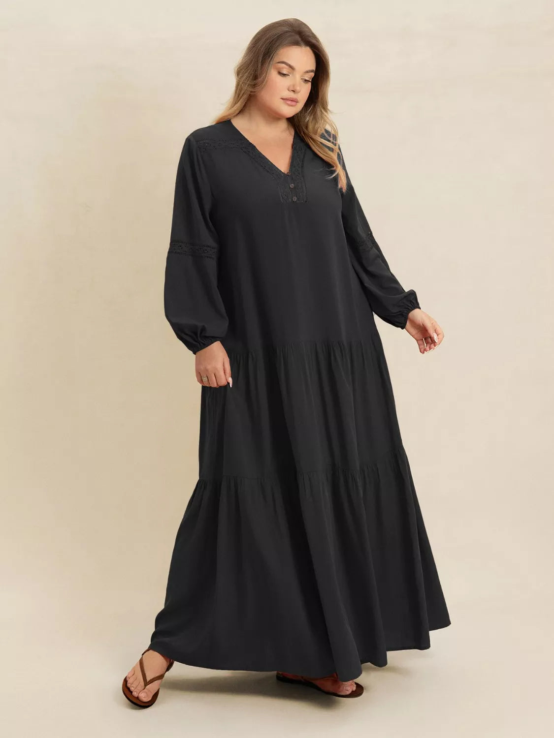 Bohemian Tiered Maxi Dress with Balloon Sleeves