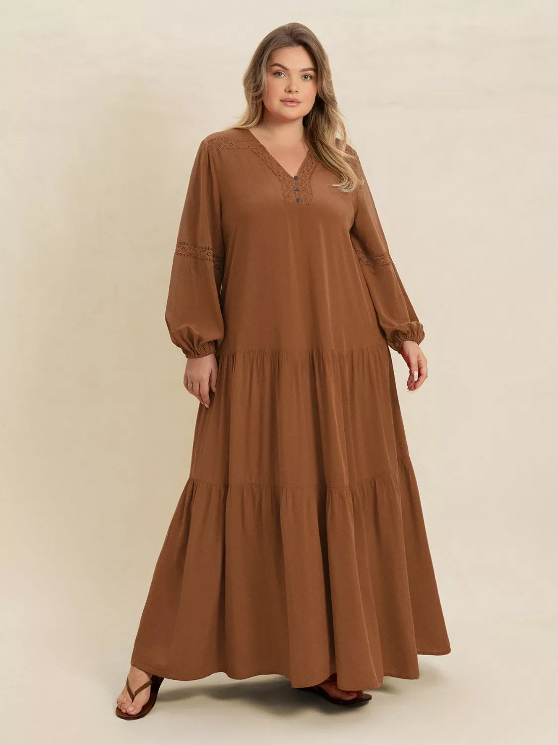 Bohemian Tiered Maxi Dress with Balloon Sleeves