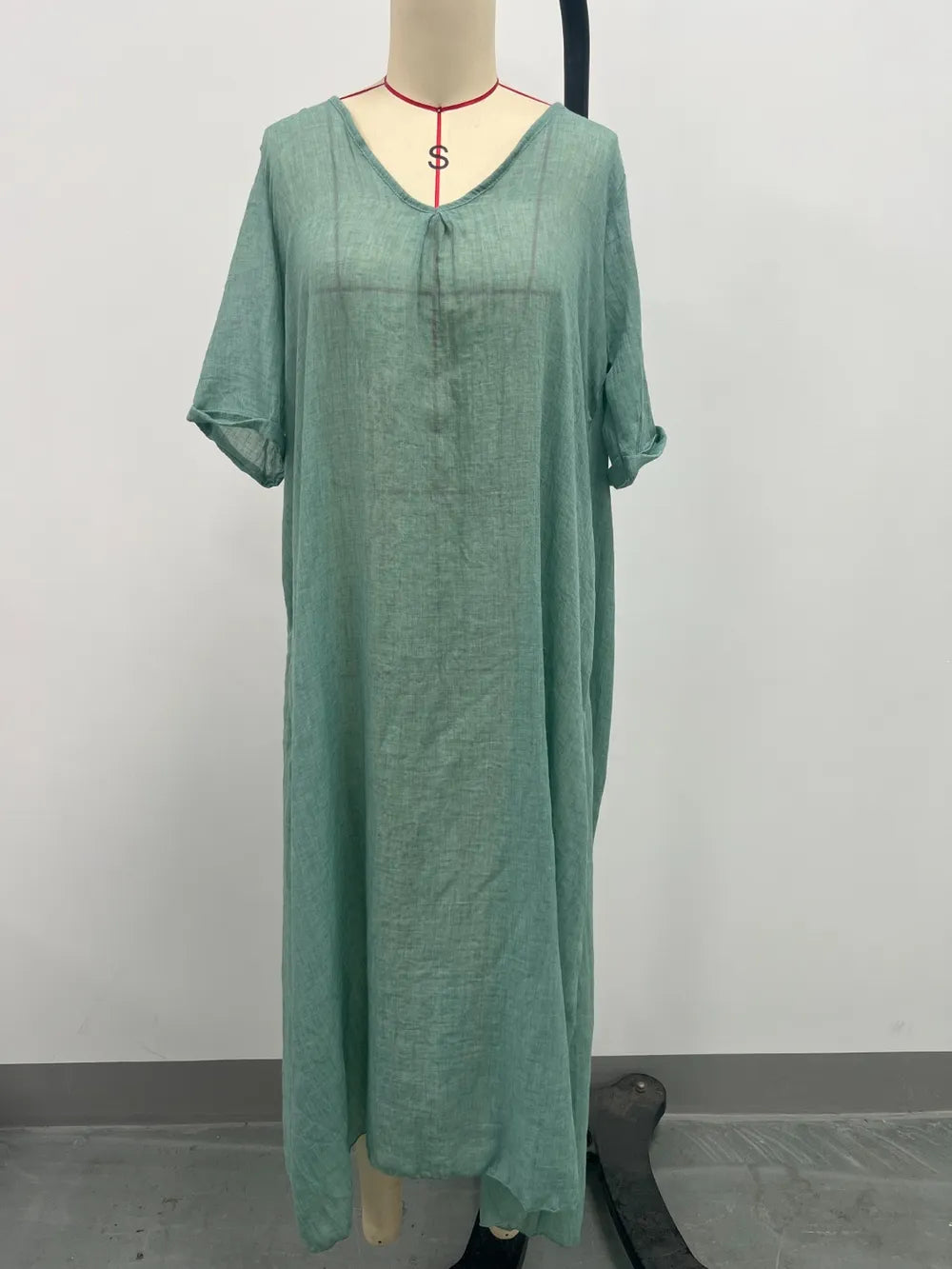 Plus Size V-Neck Midi Dress