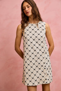 IVORY/BLACK