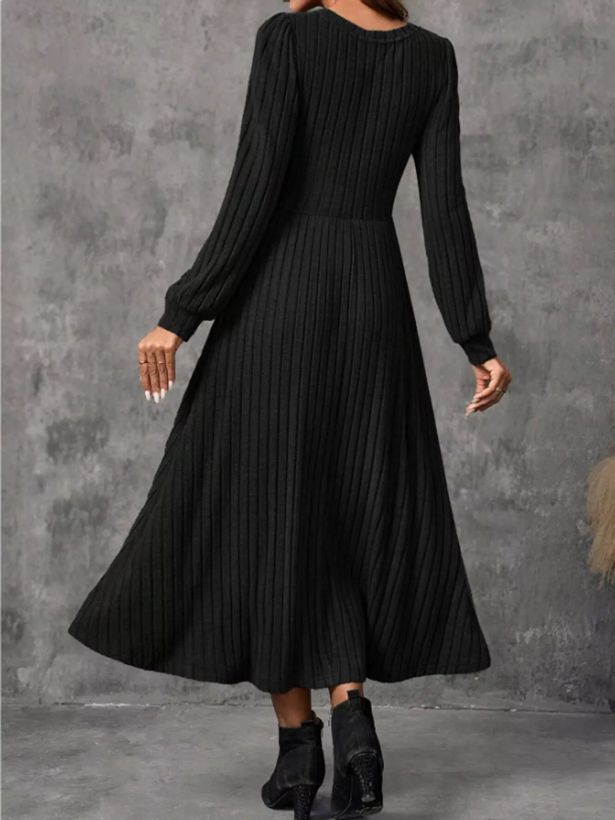 Ribbed Knit A-Line Midi Dress