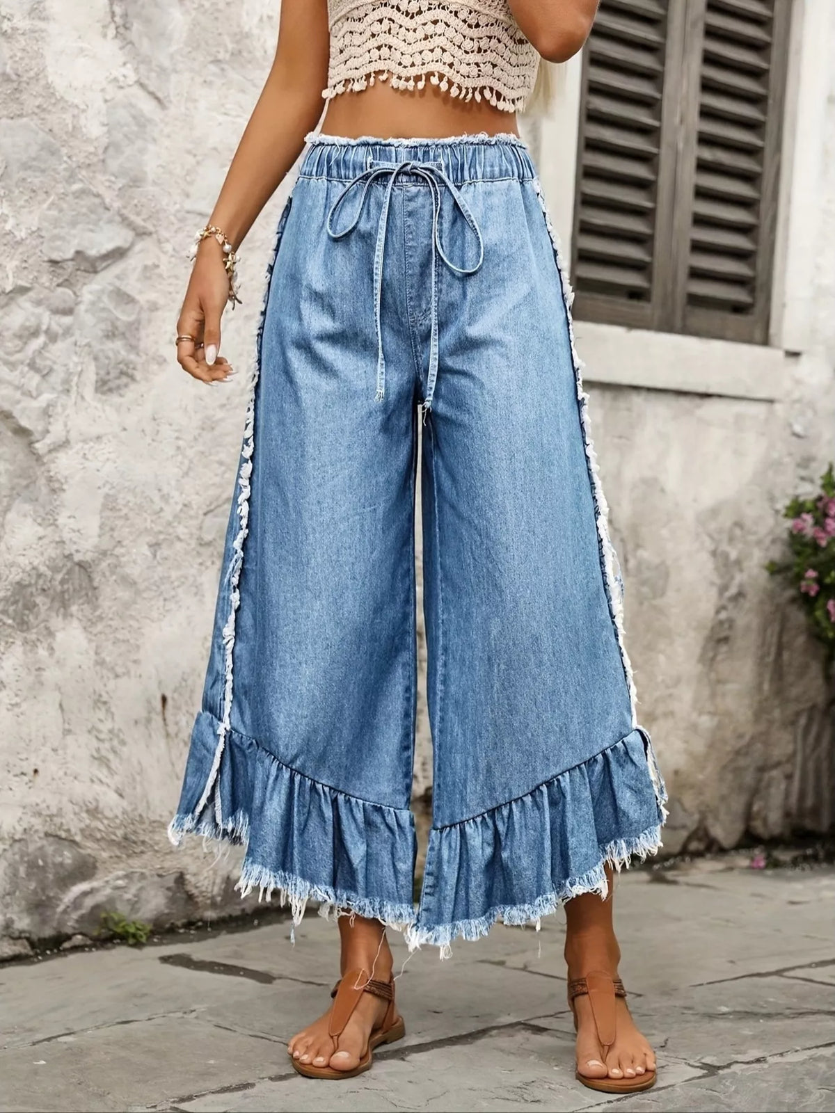 Drawstring Wide-Leg Jeans with Ruffle Hem in Blue