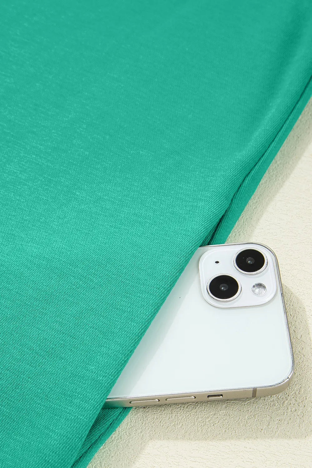 Contrast Trim V-Neck Shift Dress in Turquoise