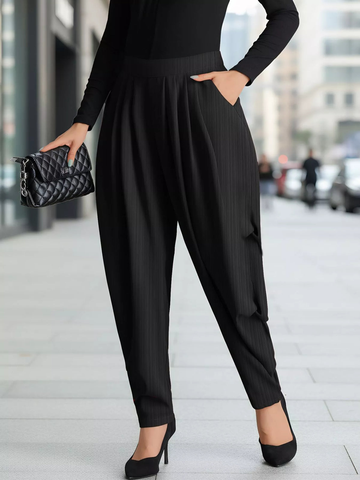 Pocketed Elastic Waist Pants