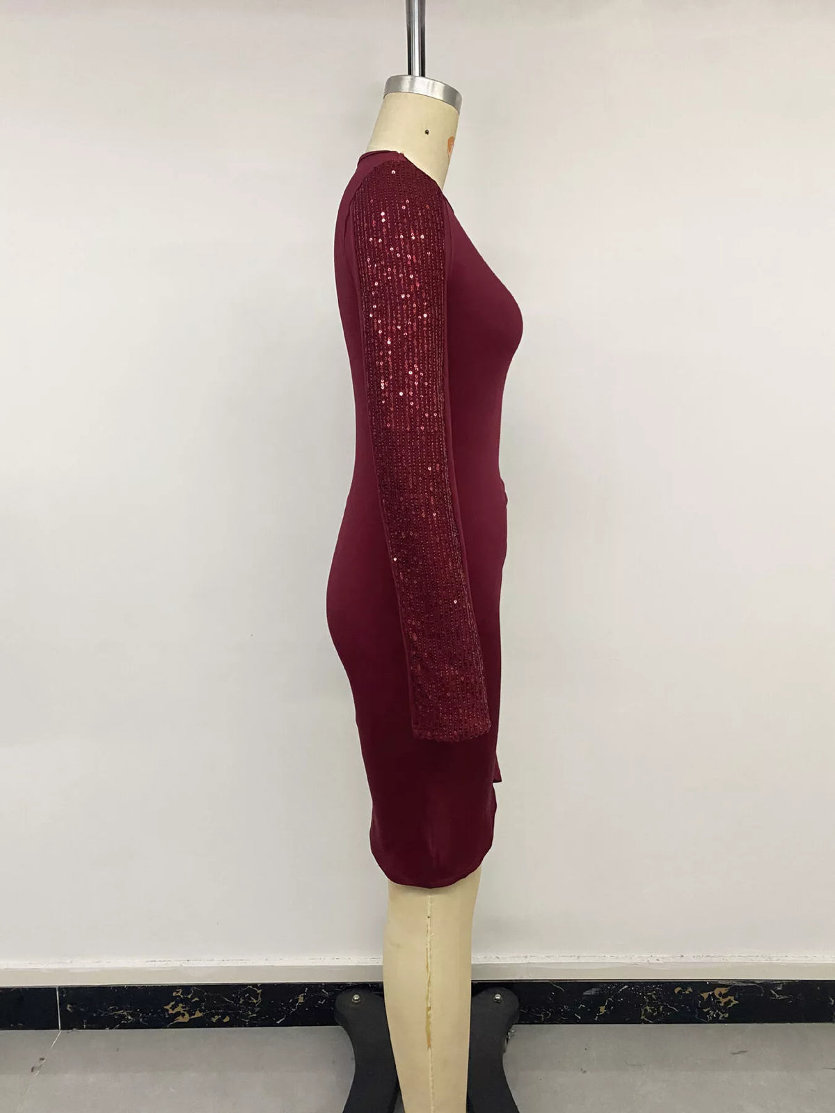 Sequin-Trim Bodycon Dress in Burgundy