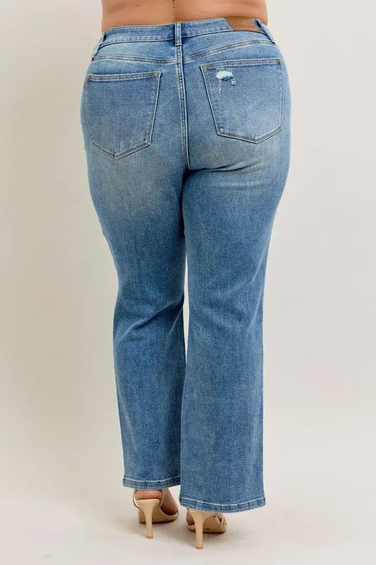 Judy Blue Vintage Slit Straight Jeans in Medium Wash in Md