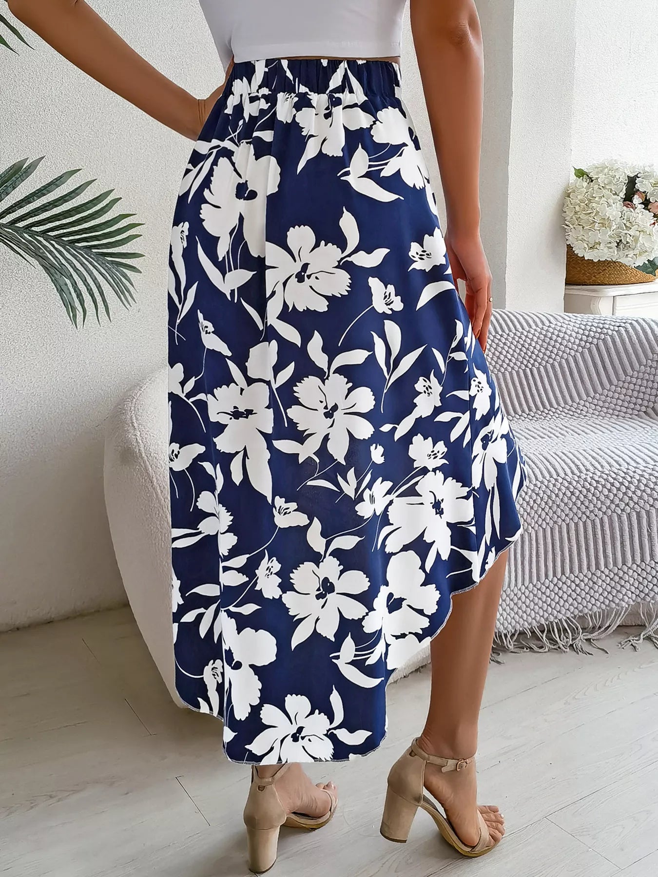 Floral Ruffle Hem Asymmetrical Skirt
