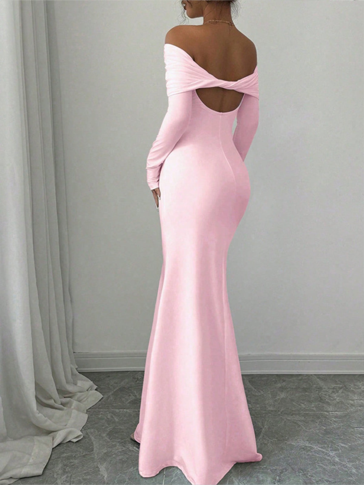 Off-Shoulder Backless Bodycon Maxi Dress