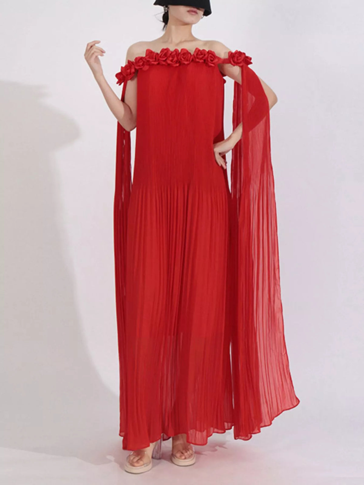 Off-Shoulder Pleated Floral Maxi Dress