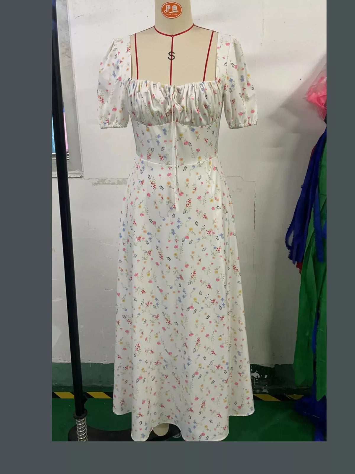 Floral Spaghetti Strap Midi Dress in White