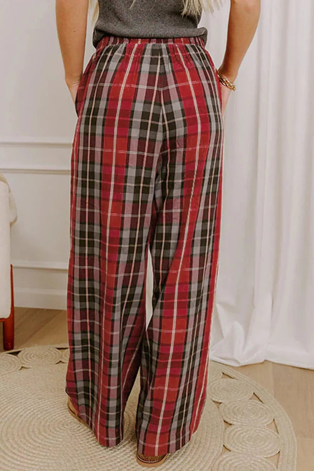 Plaid Elastic-Waist Pocket Pants in Burgundy