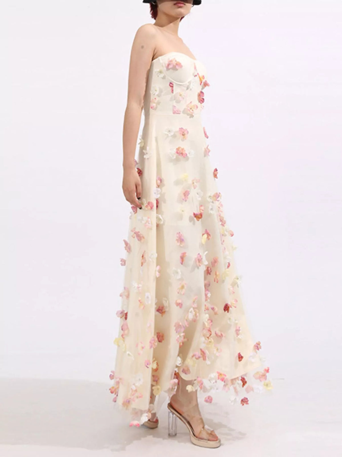 Floral Applique Tulle Maxi Dress in Apricot
