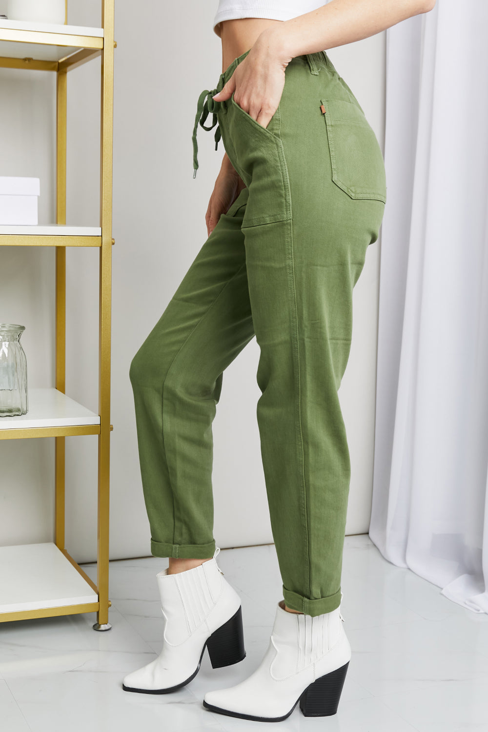 Judy Blue Drawstring Waist Pocket Jeans in Olive