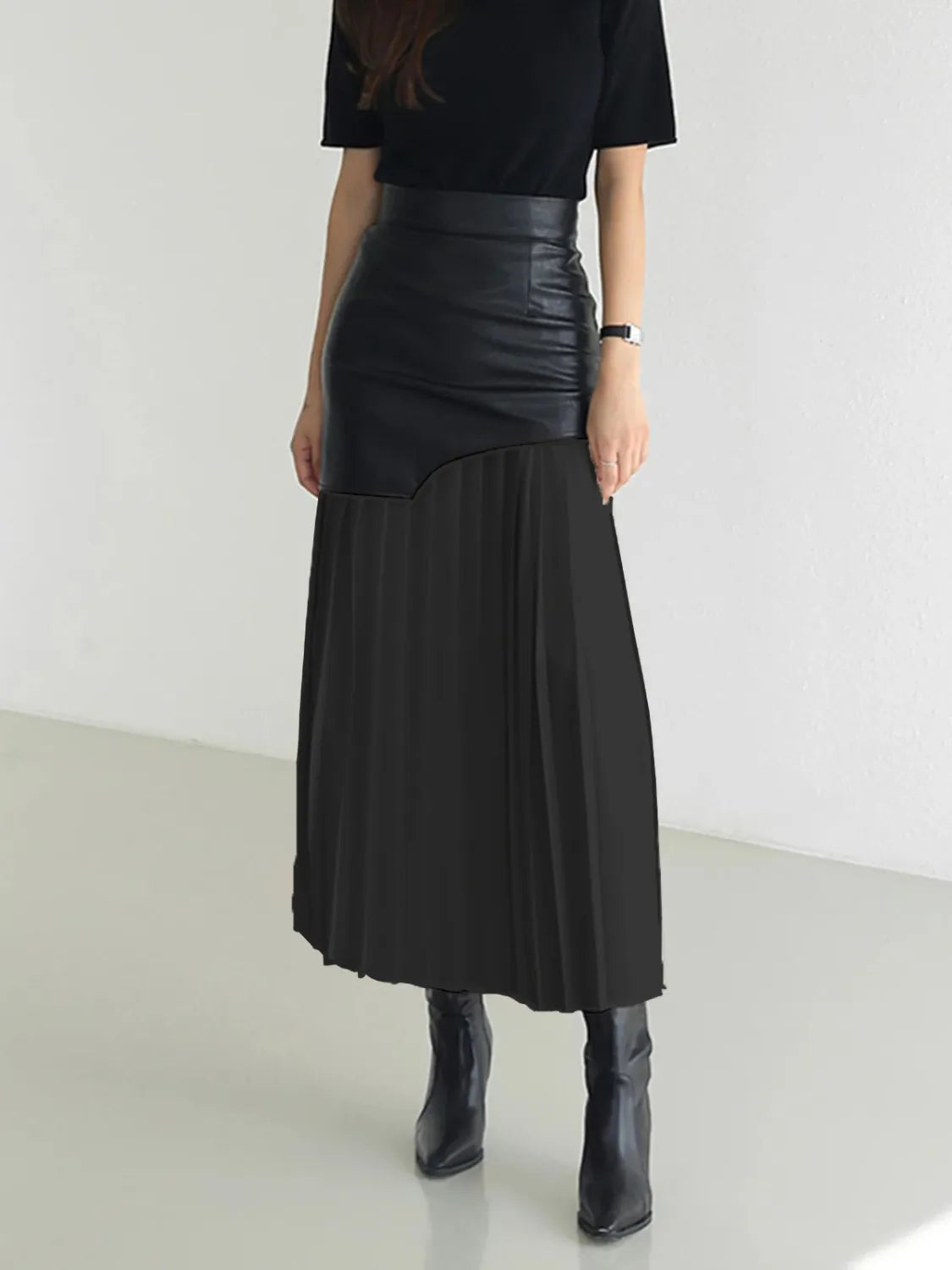 Patchwork Pleated Skirt in Black