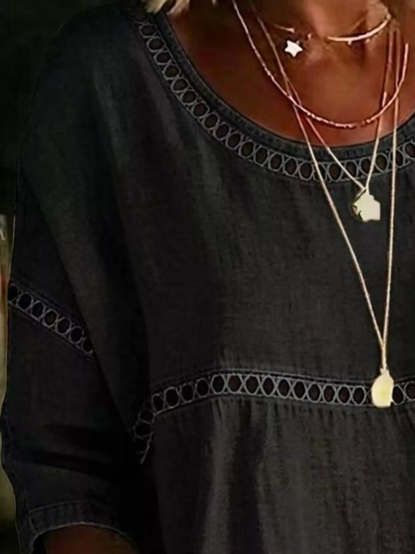 Hollow Out Round Neck Top