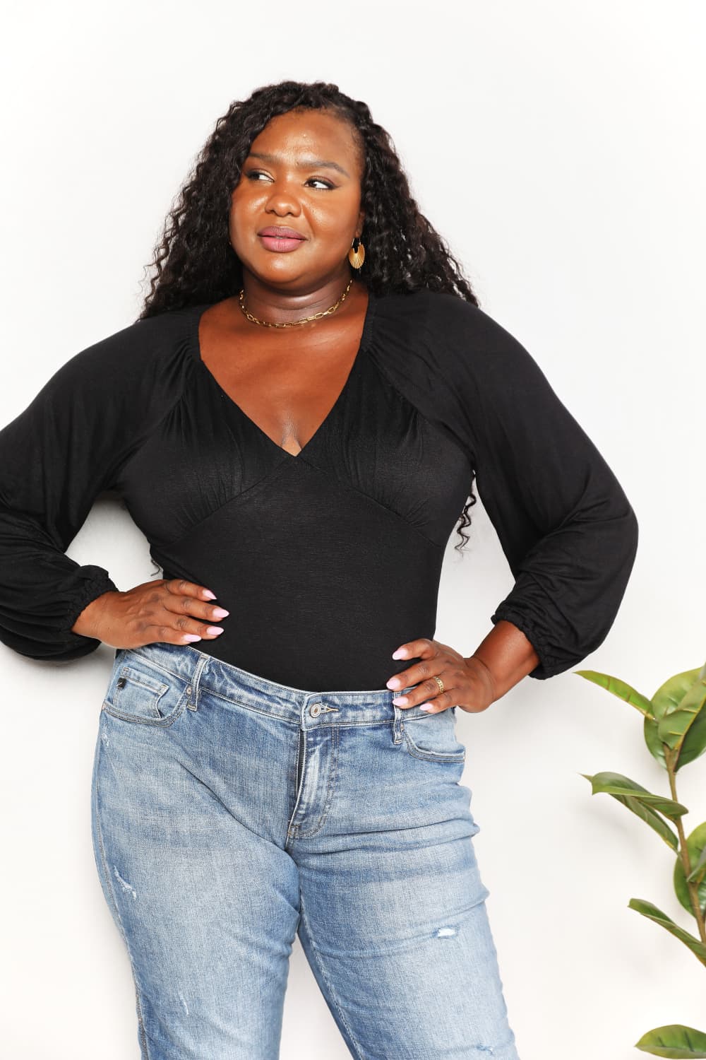 Culture Code V-Neck Bodysuit in Black