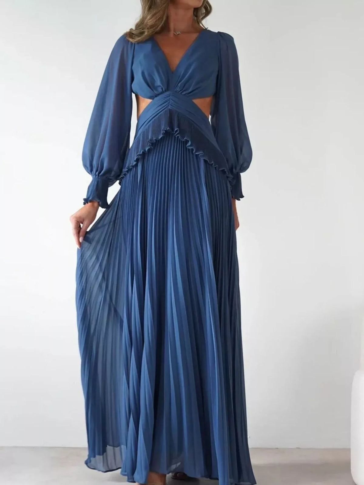Backless Pleated Maxi Dress in Blue