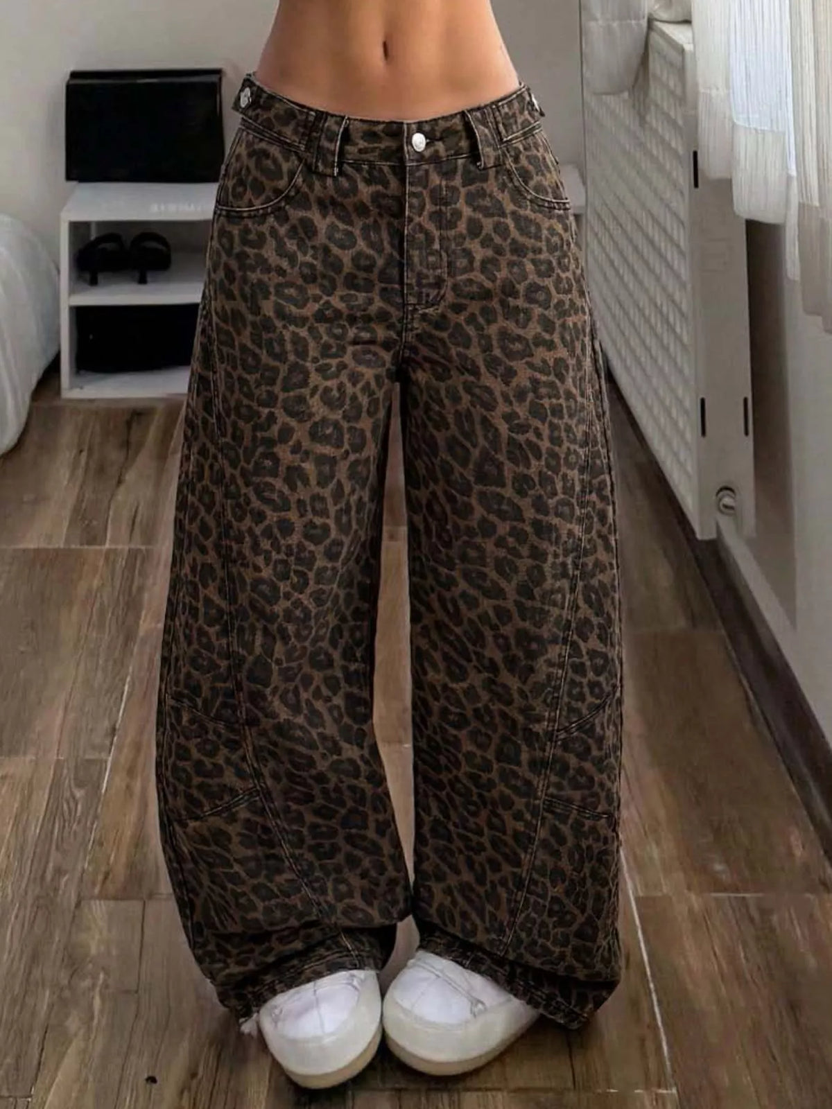 High-Waisted Leopard Wide-Leg Jeans in Green
