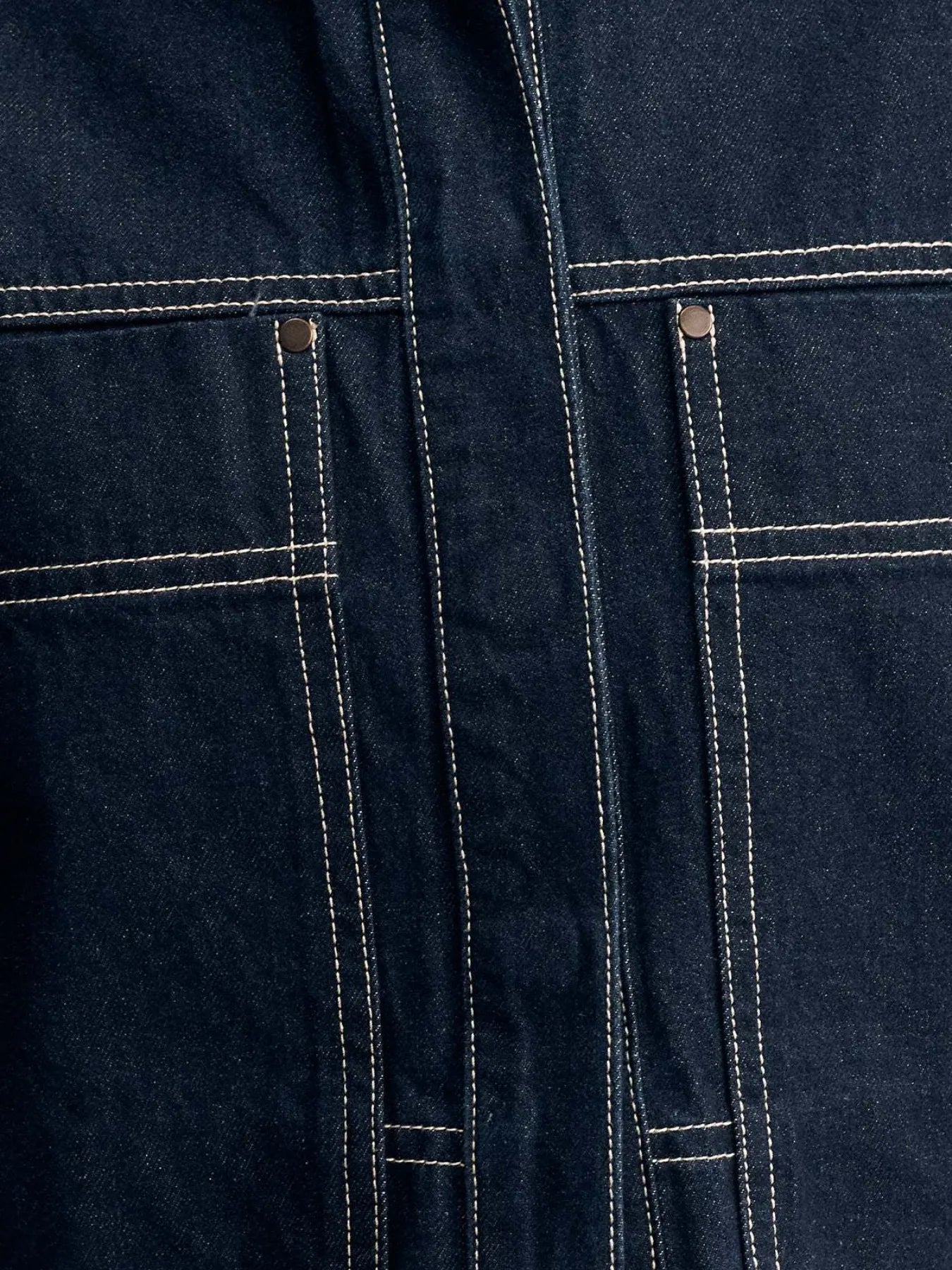 Cropped Contrast-Stitch Denim Top in Dark Wash