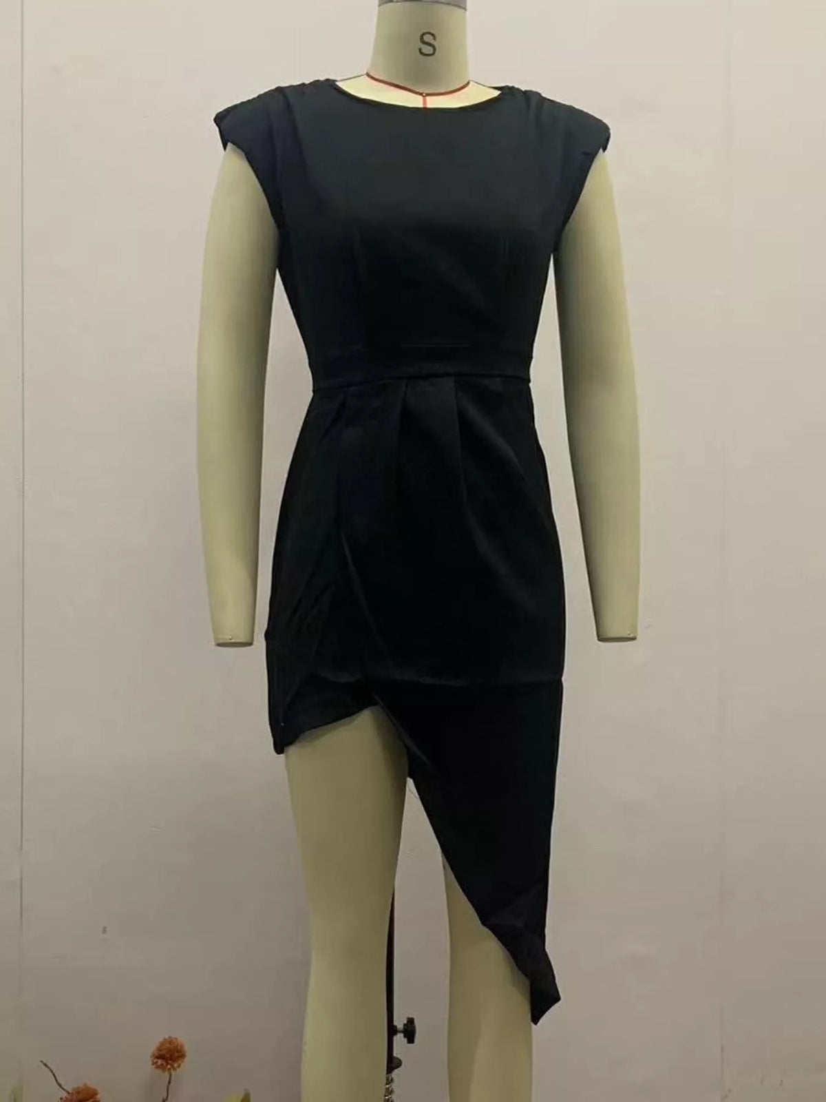 Asymmetrical Backless Pleated Dress