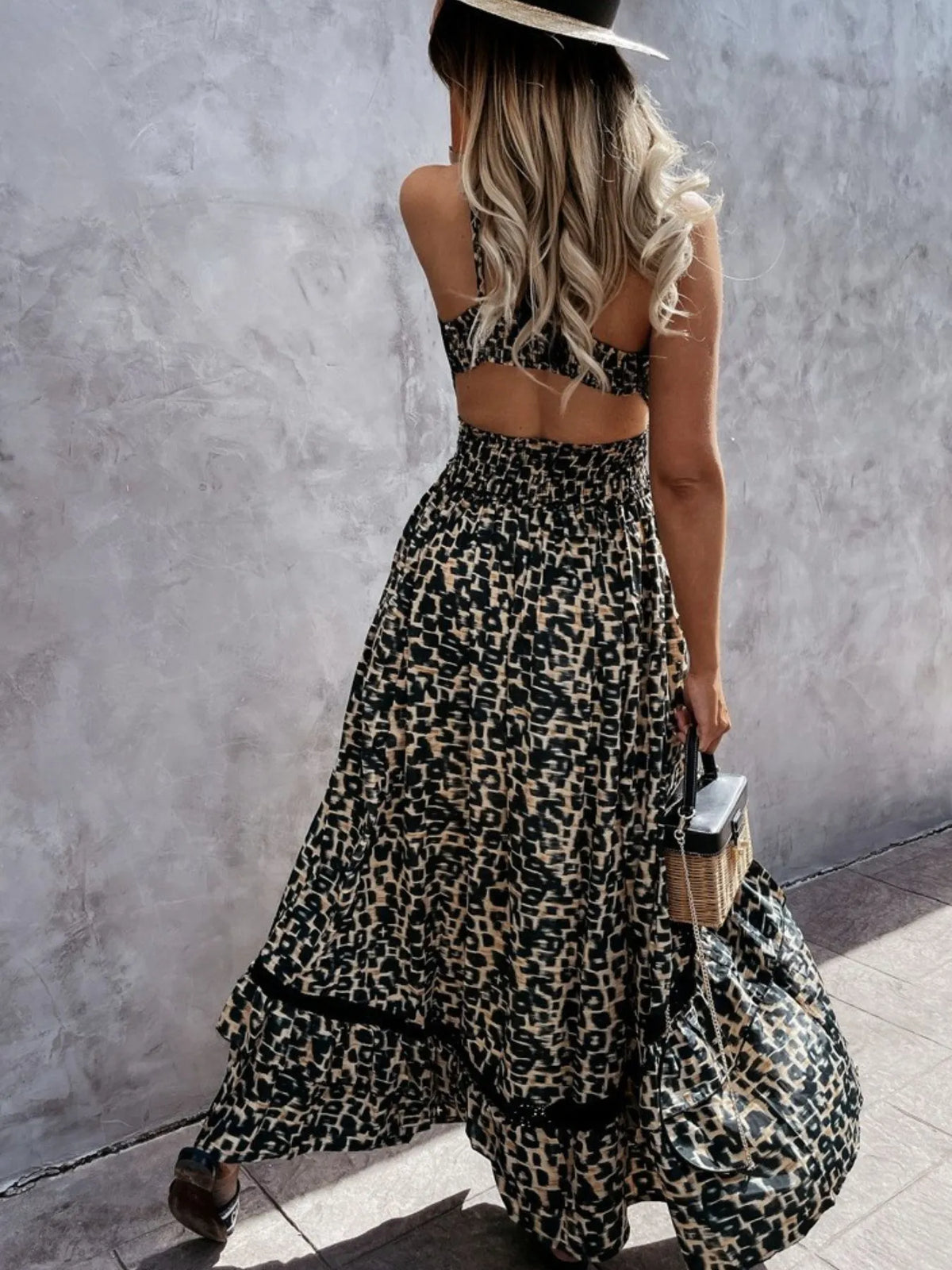 Leopard Print Sleeveless Maxi Dress with Lace Trim in Black