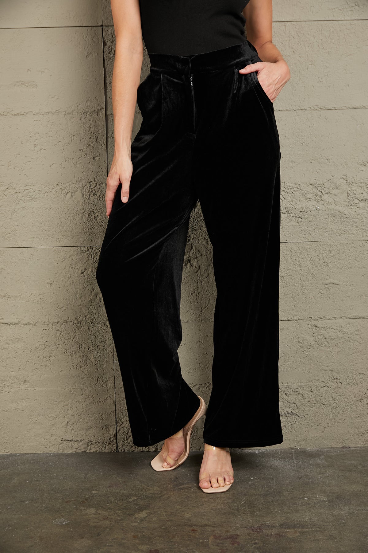 Loose Fit High Waist Pants by MDML