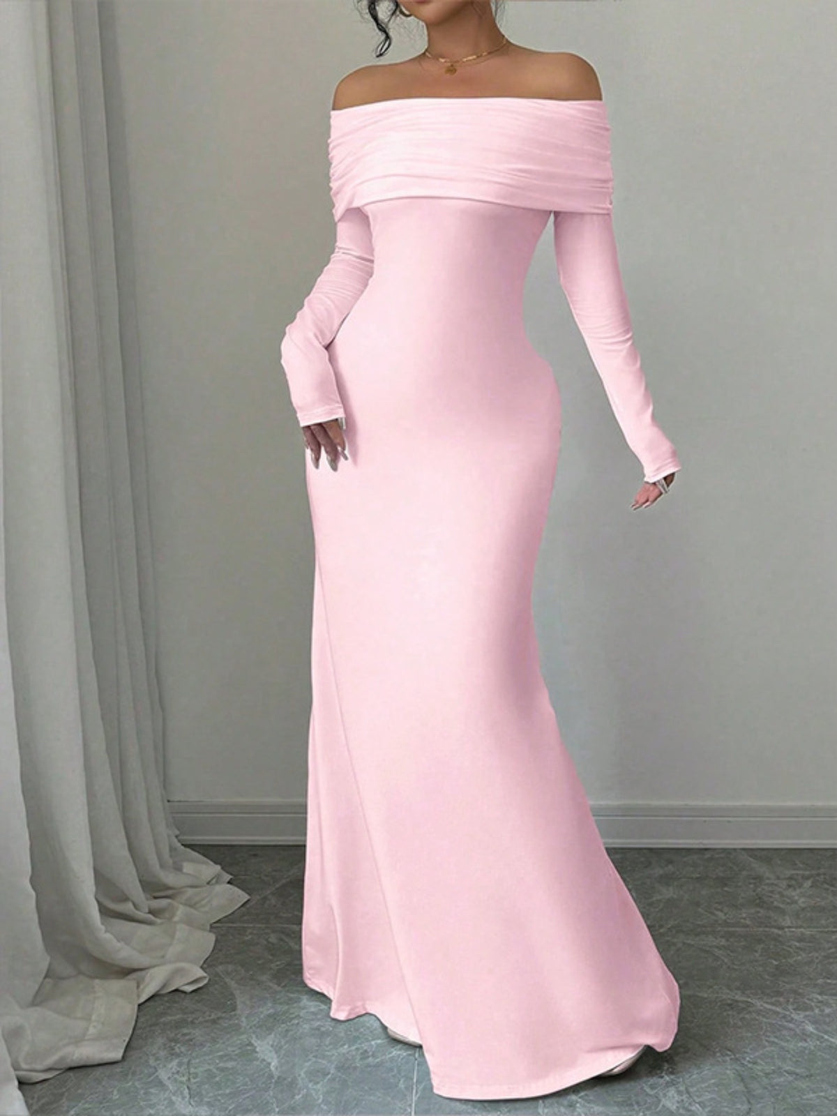 Off-Shoulder Backless Bodycon Maxi Dress