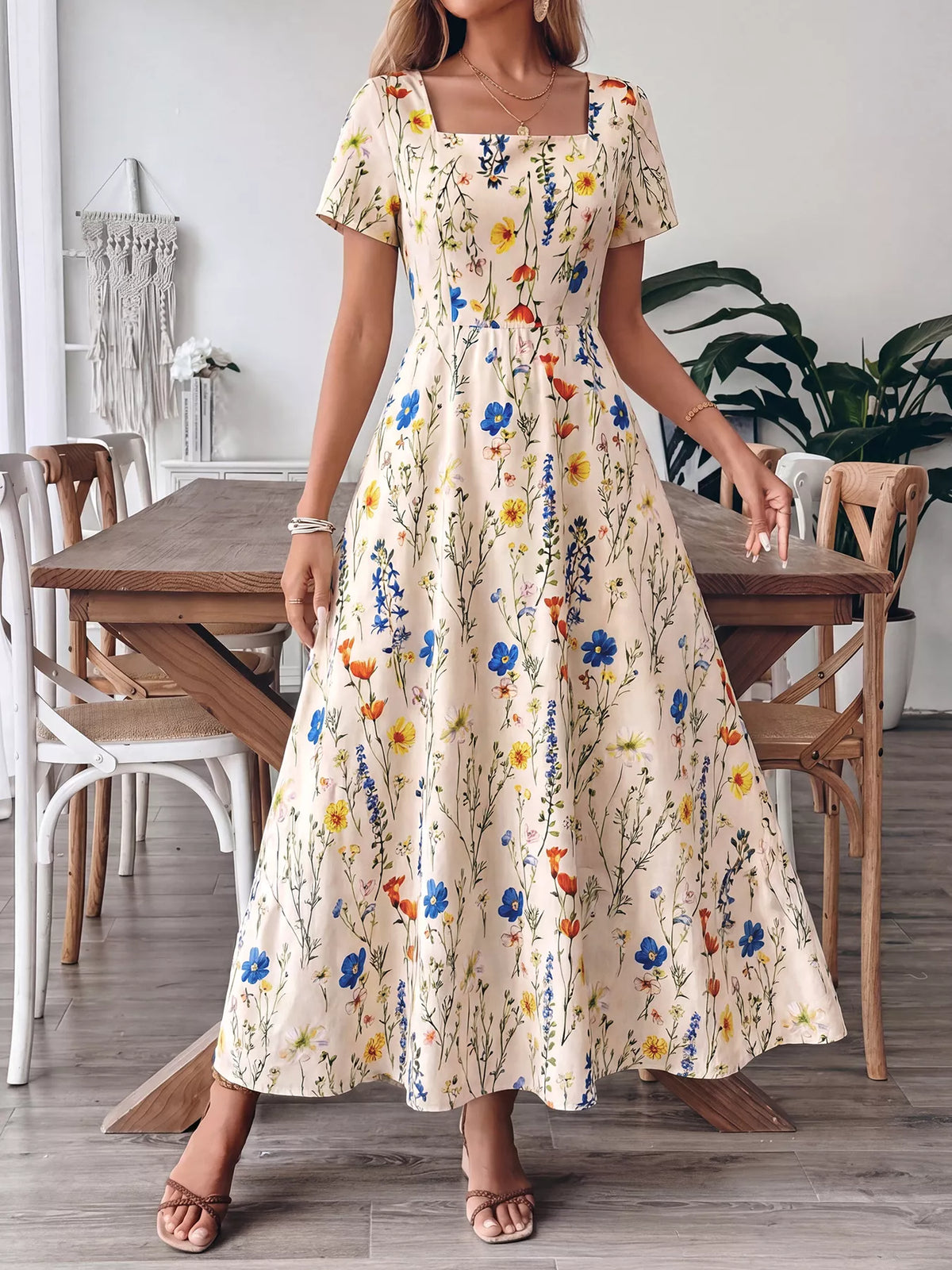 Floral Print Square Neck Maxi Dress in Apricot