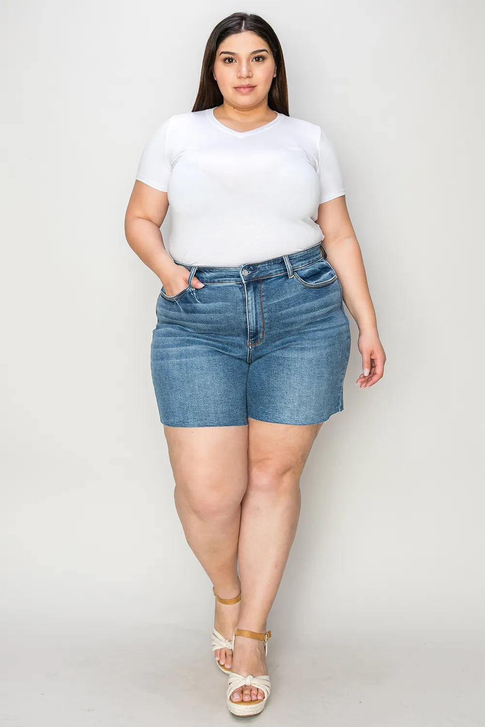 Judy Blue High Waist Slim Denim Shorts in Medium Wash