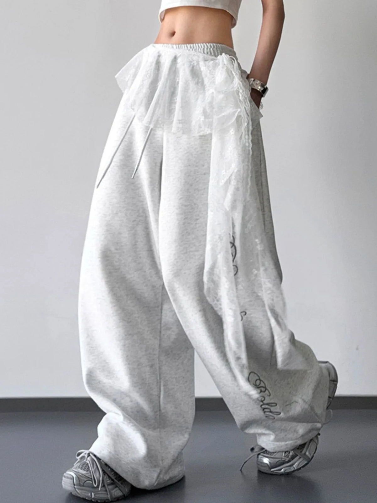 Loose-Fit Drawstring Wide-Leg Pants