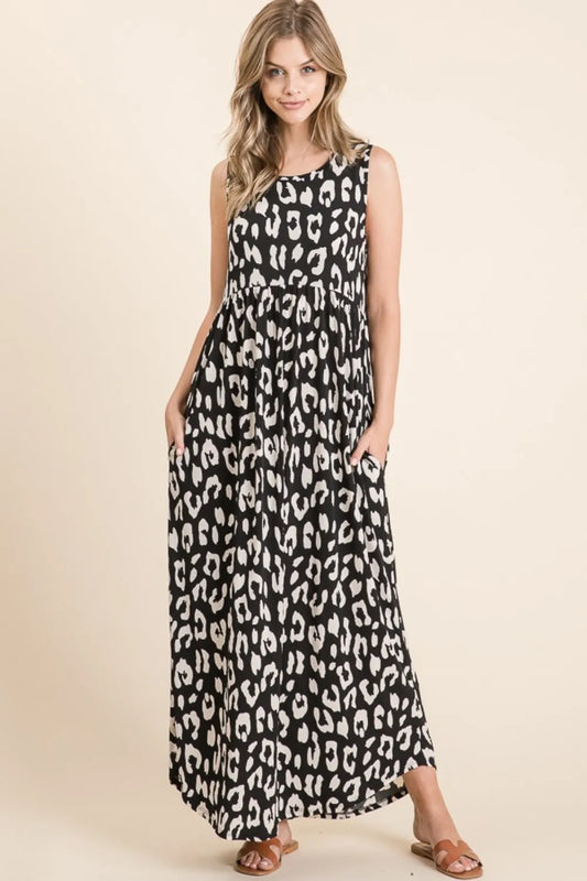 Leopard Print Maxi Dress in Black
