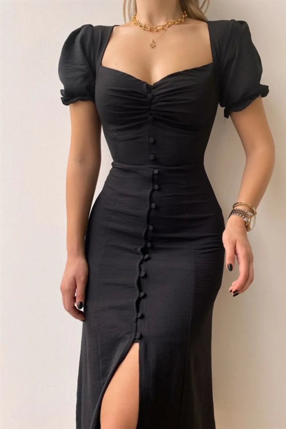 Sweetheart Neckline Short Sleeve Dress