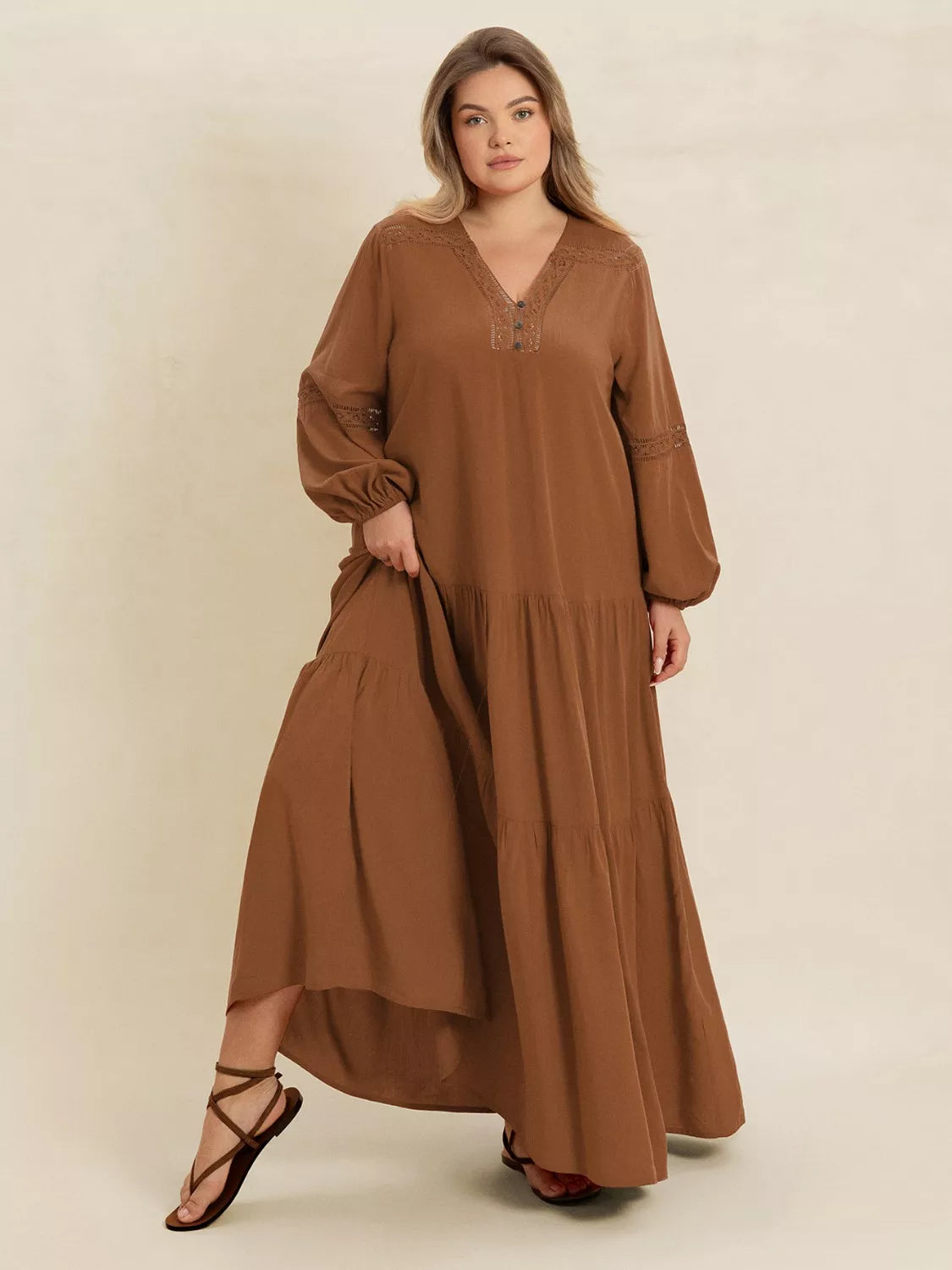 Bohemian Tiered Maxi Dress with Balloon Sleeves