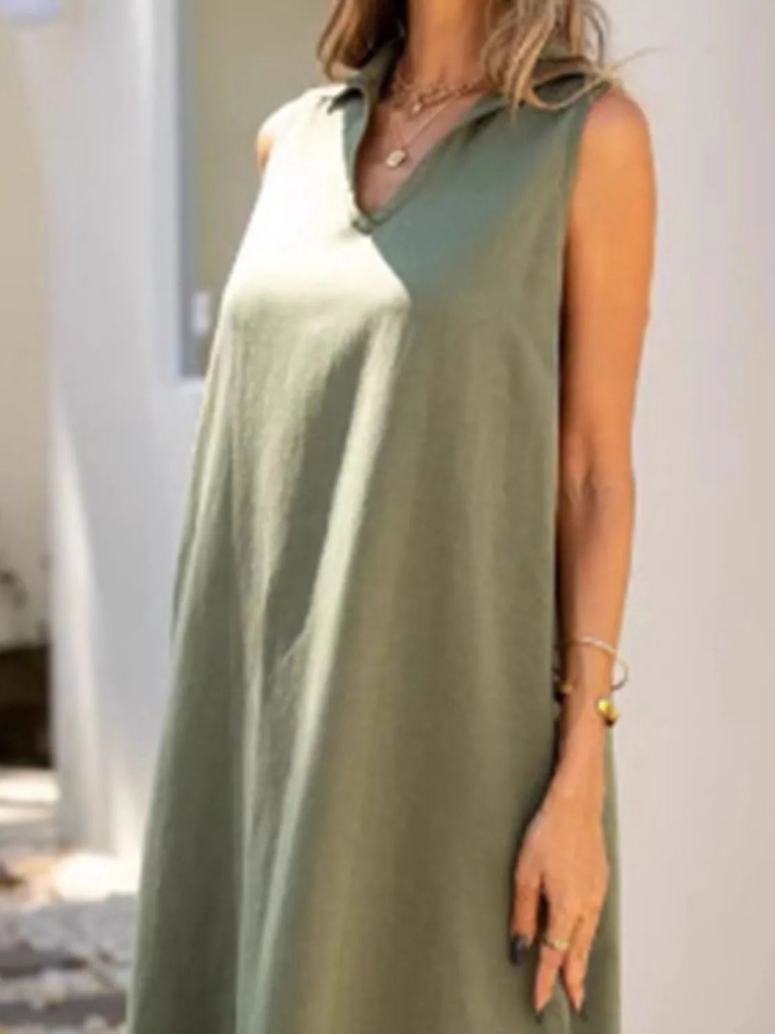 Side Slit Sleeveless Midi Dress