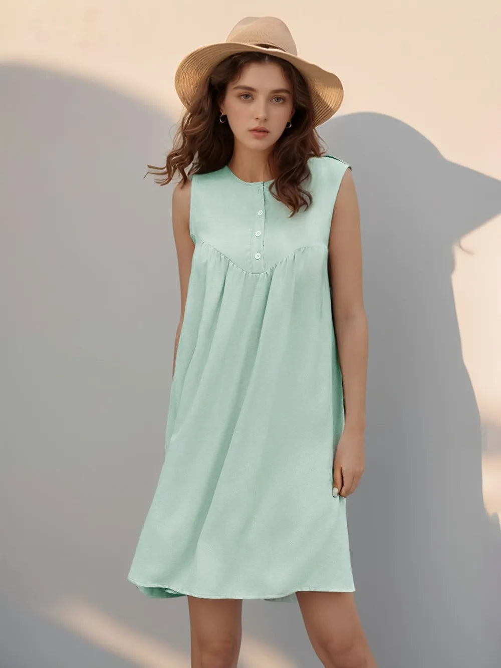 Round Neck Sleeveless Mini Dress in Light Green