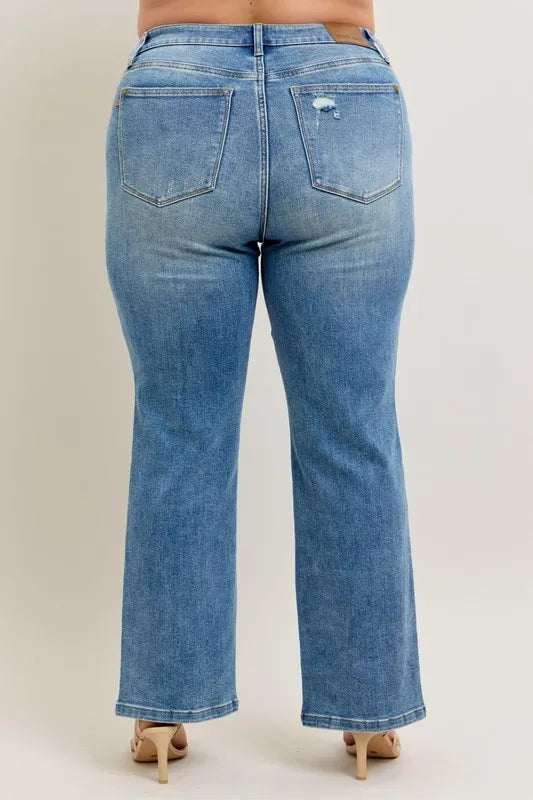 Judy Blue Vintage Slit Straight Jeans in Medium Wash in Md