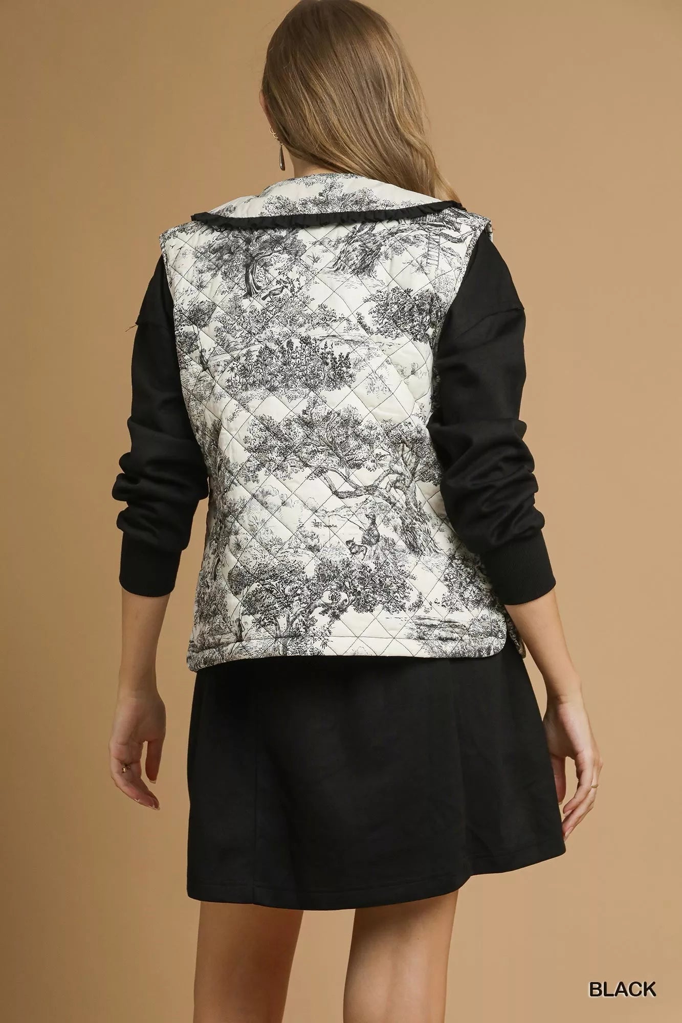 Umgee Toile Quilted Vest with Ruffle Collar in Black