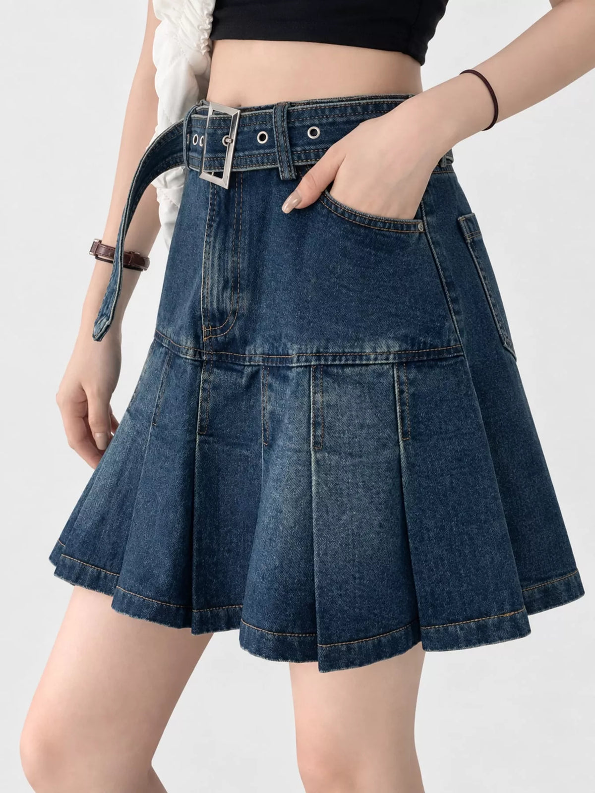 High-Waisted Pleated Denim Skirt in Vintage Blue